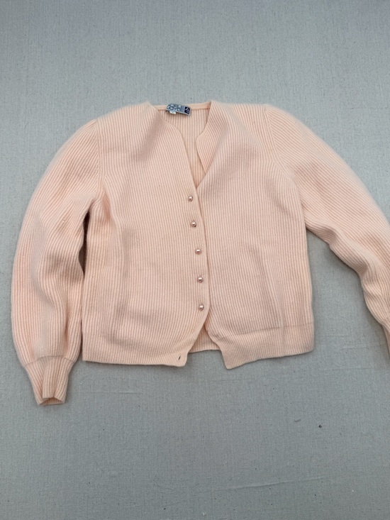 Vintage Sweaters - Classic Vintage Women's Peach Button-Front Cardigan Sweater